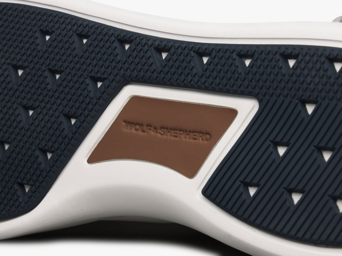 Crossover™ Derby Sport - Black / White