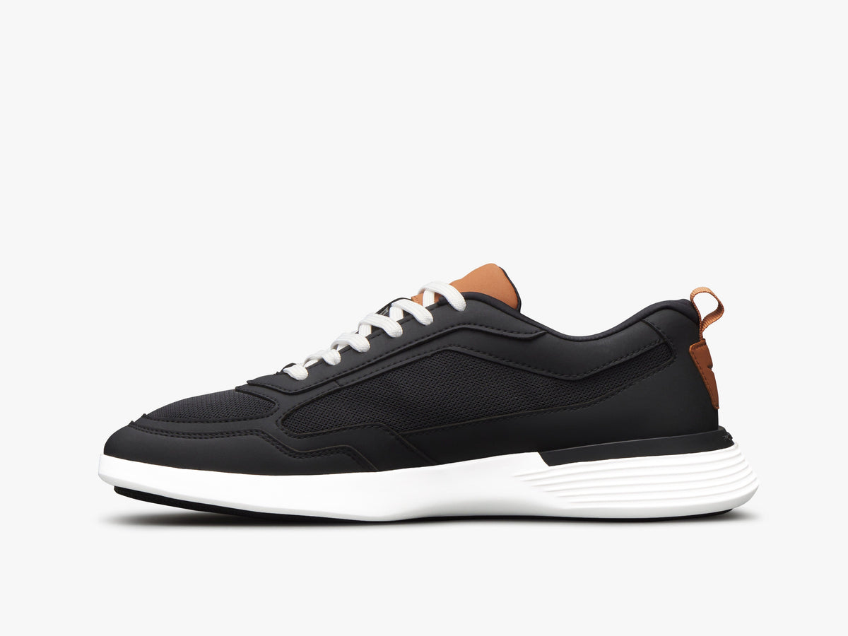 Crossover™ Runner Sport - White / White
