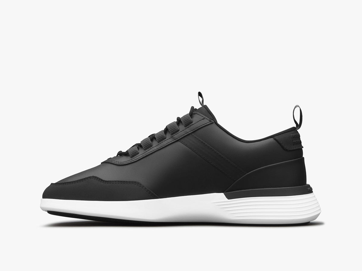 Crossover™ Victory Trainer - White / White