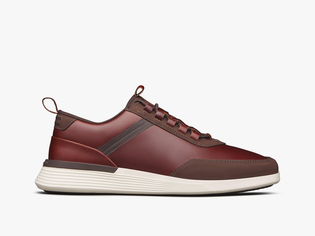Crossover™ Victory Trainer - White / White