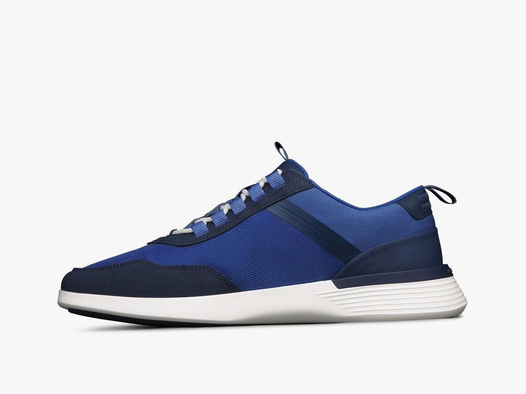 Crossover™ Victory Trainer - White / White