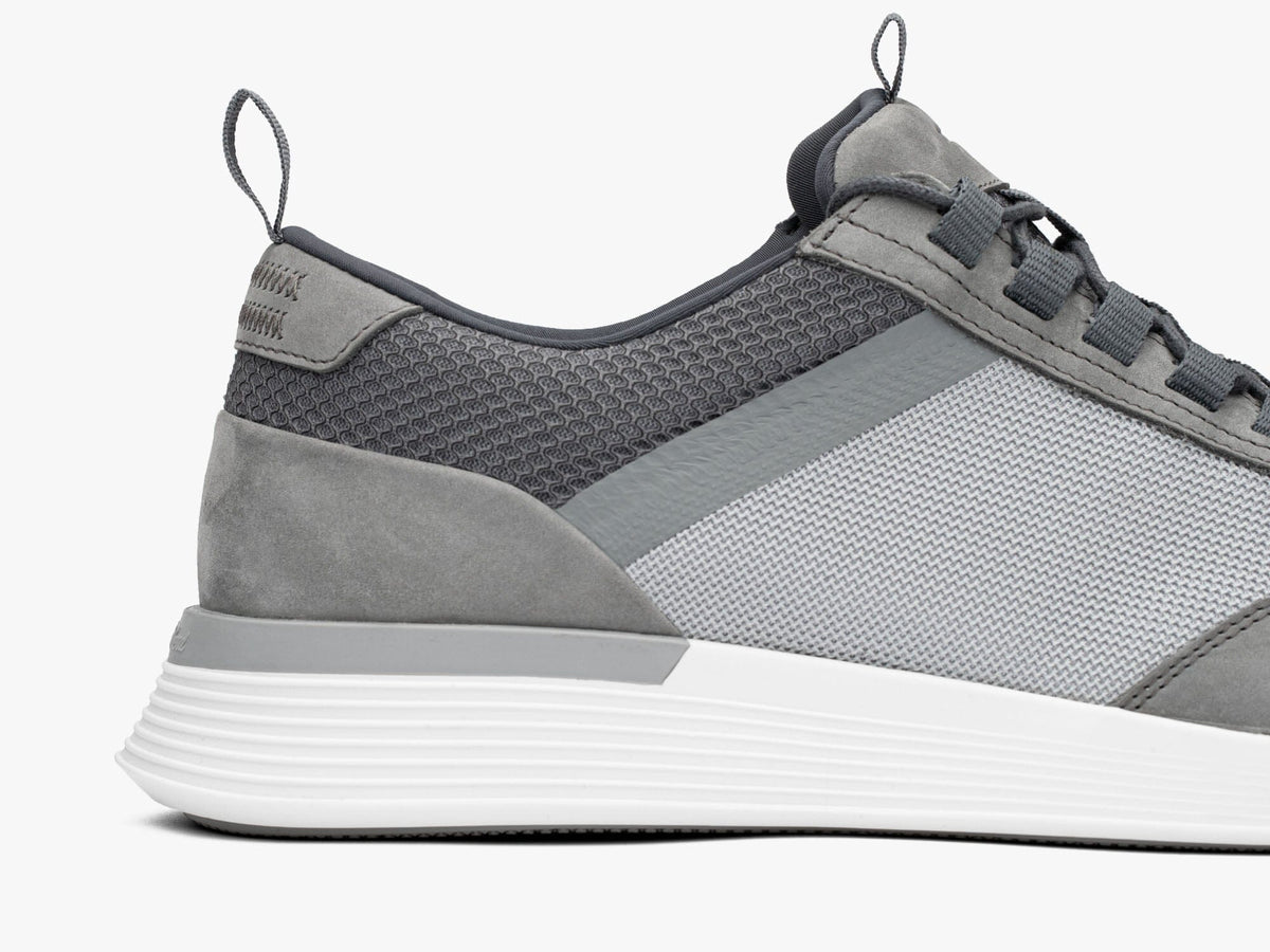 Crossover™ Victory Trainer - White / White