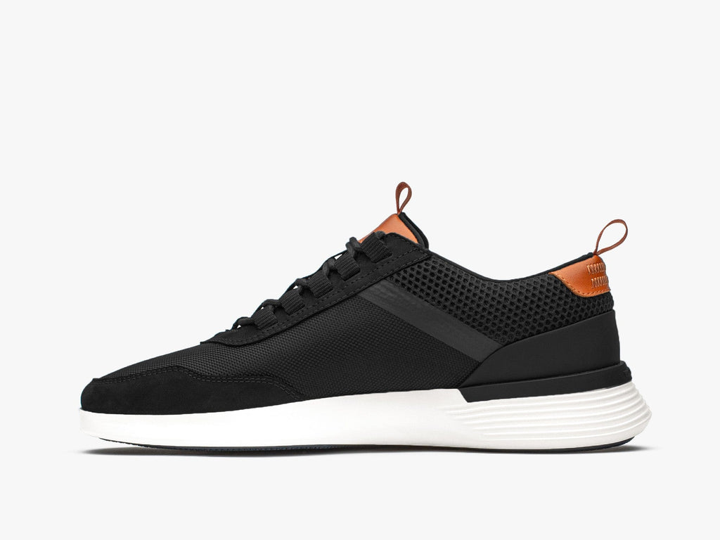 Crossover™ Victory Trainer - White / White