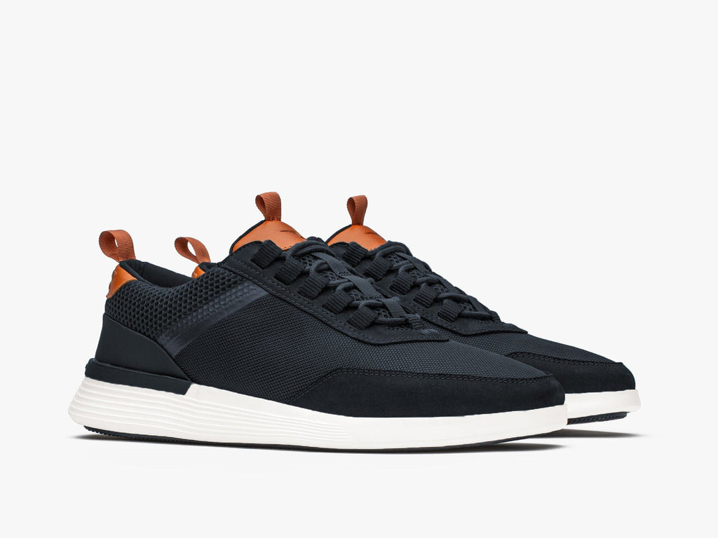 Crossover™ Victory Trainer - White / White