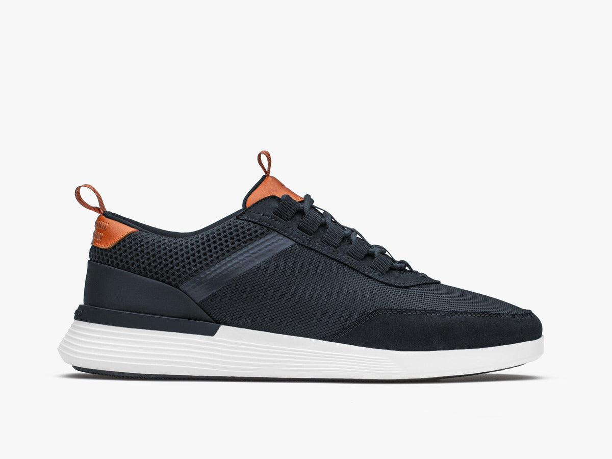 Crossover™ Victory Trainer - White / White