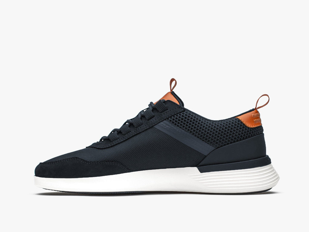 Crossover™ Victory Trainer - White / White
