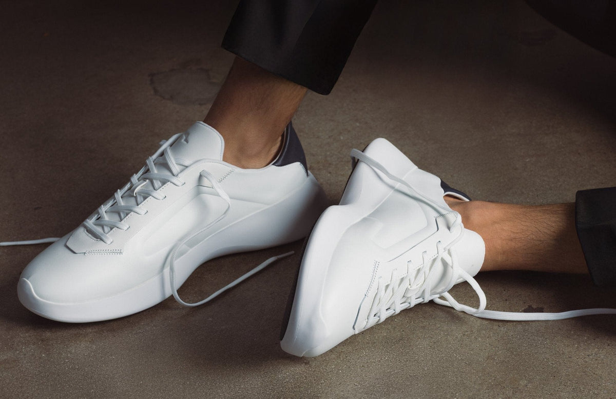 Toro Classic - White Navy / White