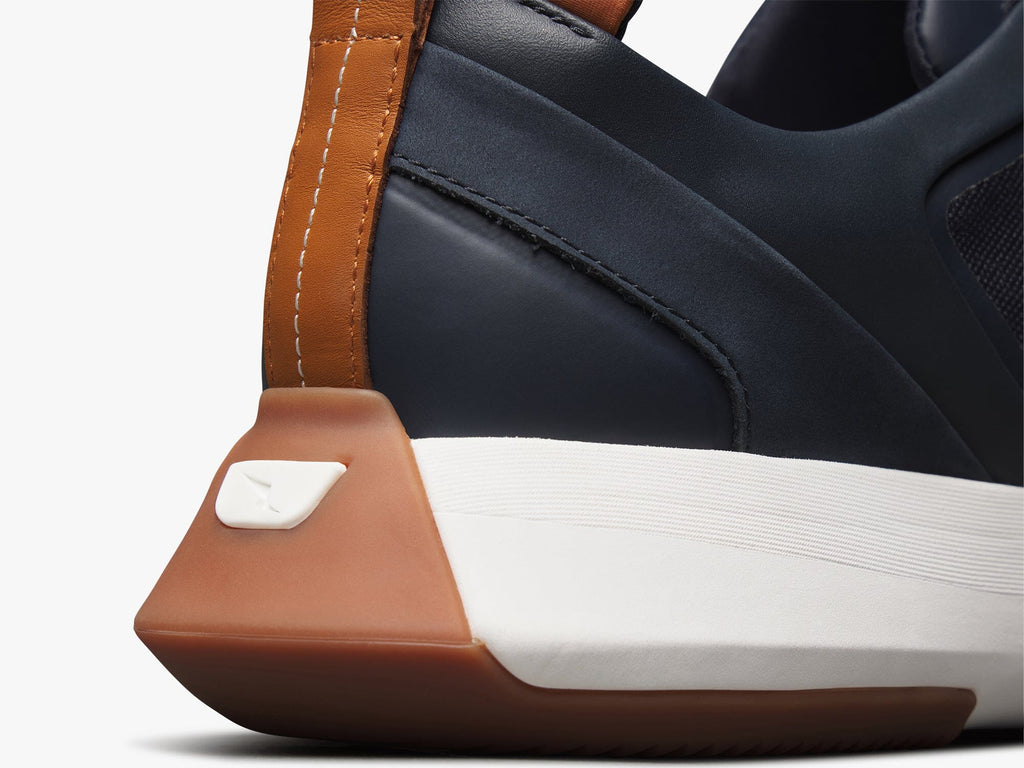 Marathon Trainer - White / White