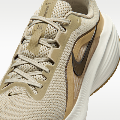 Nike Downshifter 14 Men's Road Running Shoe