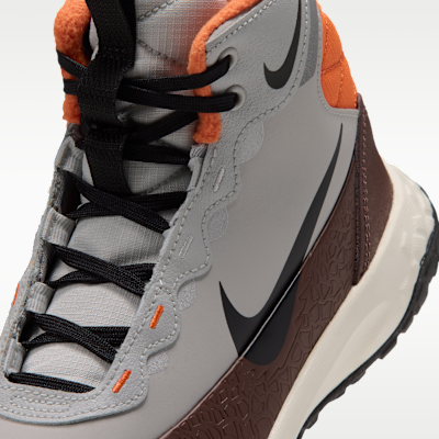 Nike Terrascout Big Kids' Boots with Reflective Accents