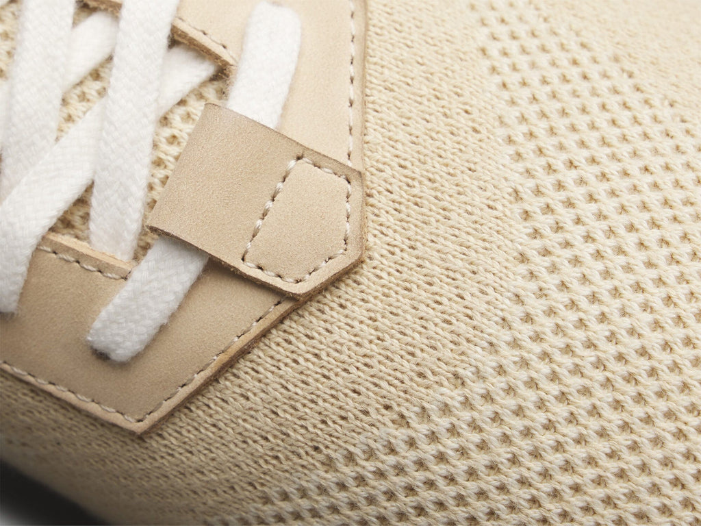 SupremeKnit™ Trainer - Gray / White