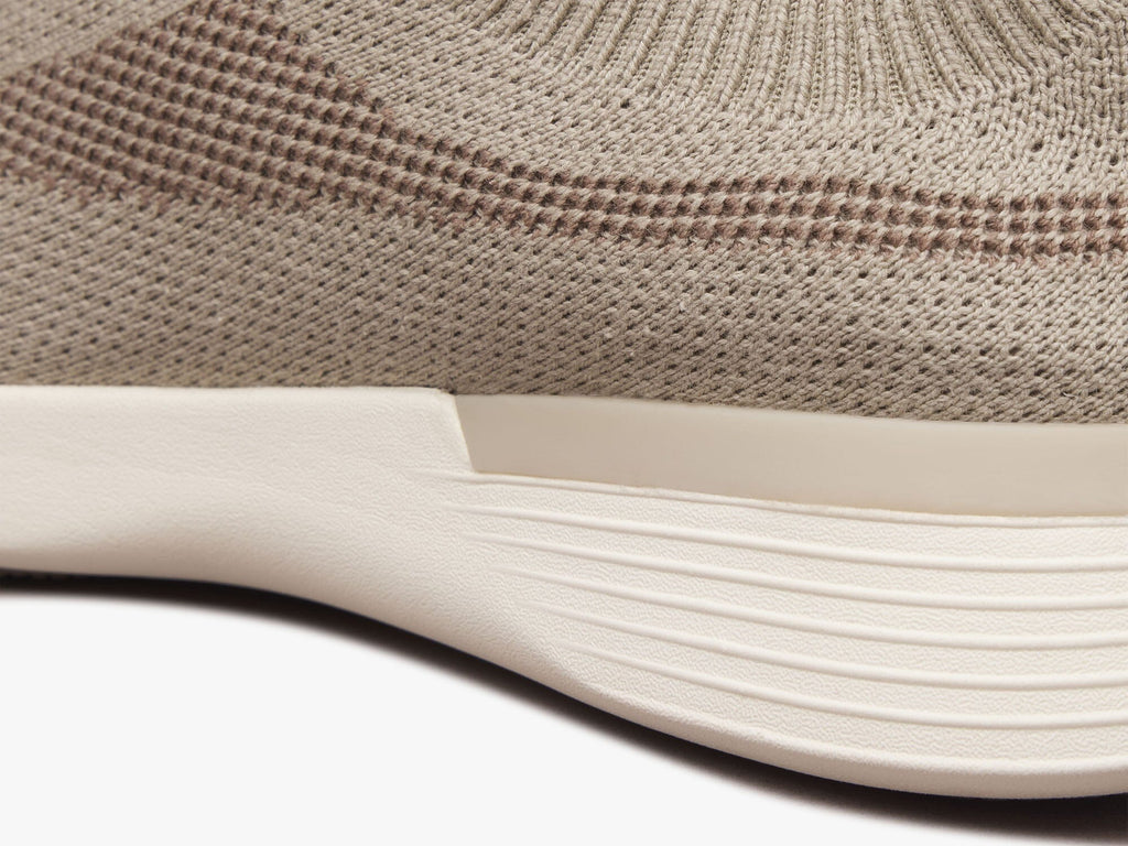 SupremeKnit™ Trainer - Gray / White