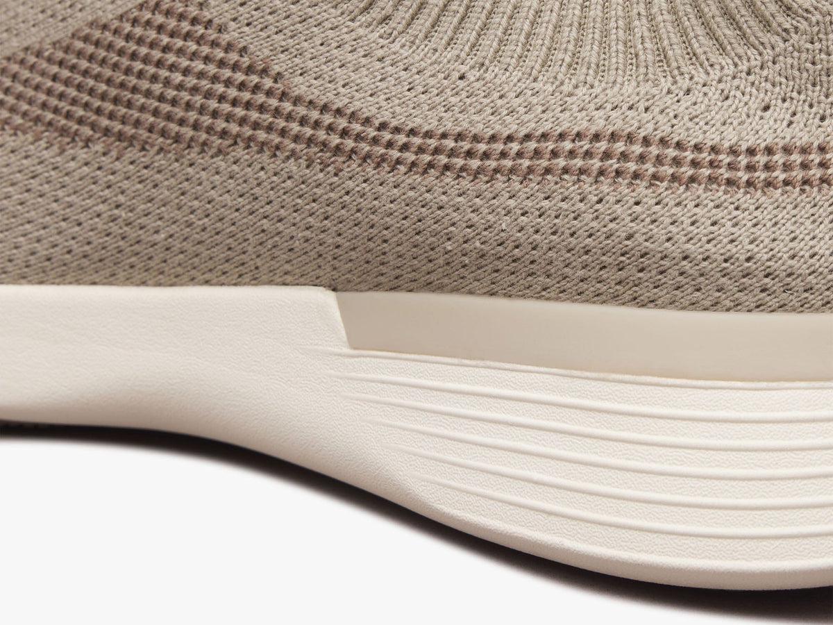 SupremeKnit™ Trainer - Gray / White