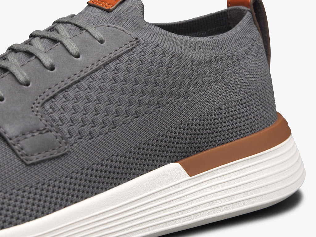 SwiftKnit™ Derby - Navy / White