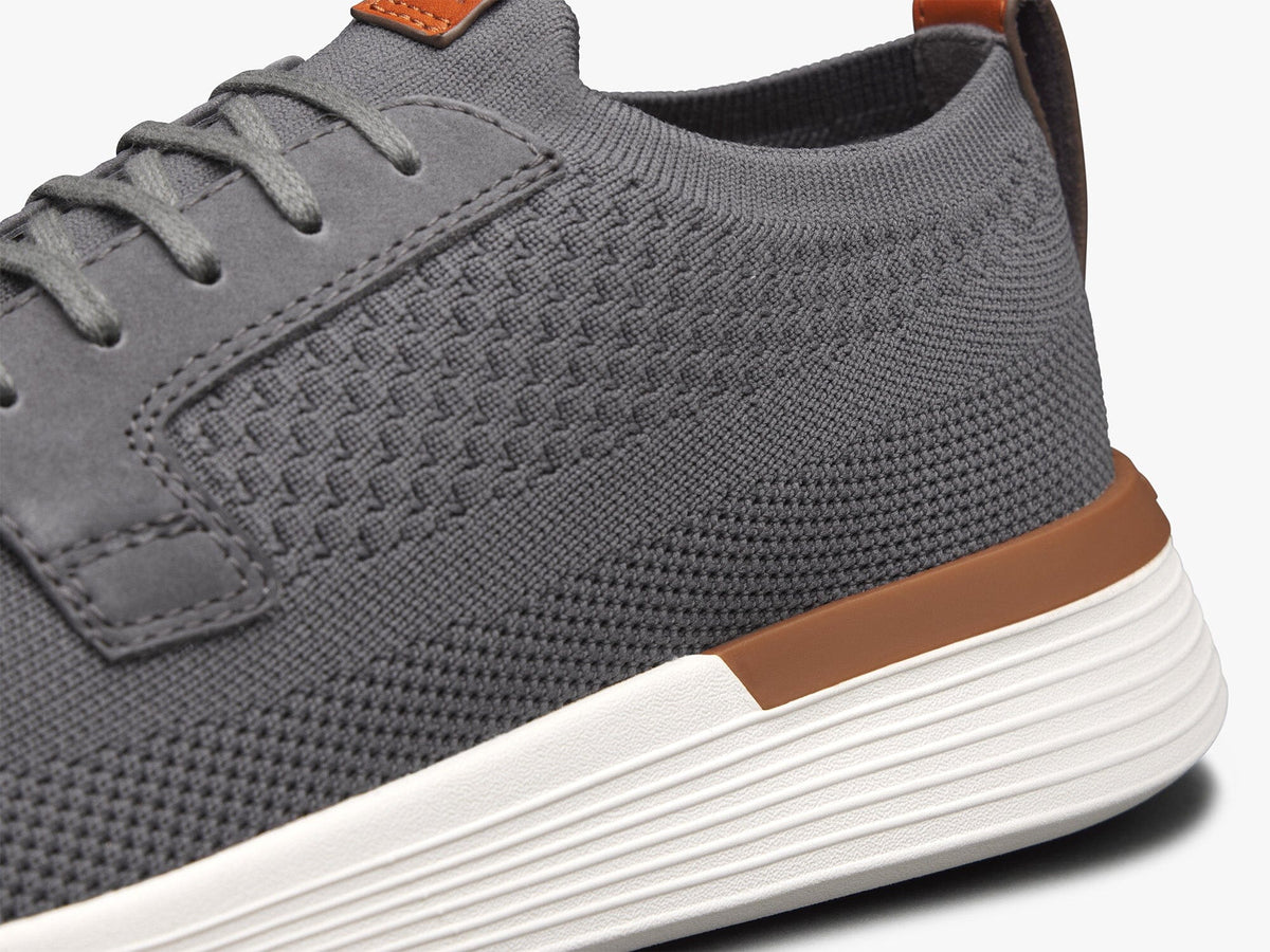 SwiftKnit™ Derby - Navy / White