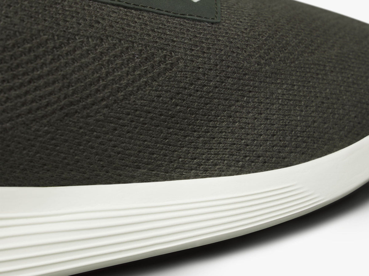 SupremeKnit™ Trainer - Gray / White