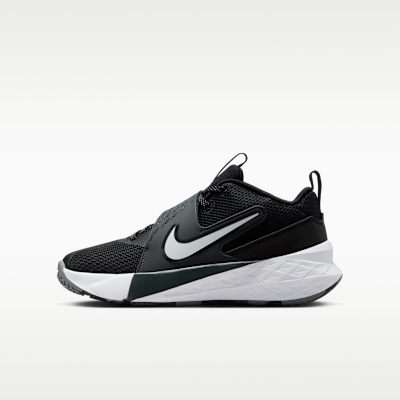 Nike Team Hustle D 12 Big Kids' Basketball Shoes