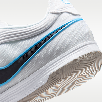 Nike Tiempo Reactgato Indoor/Court Low-Top Soccer Shoes