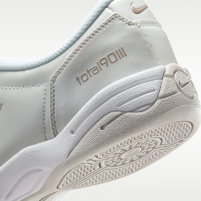 Nike Total 90 Men's Shoes