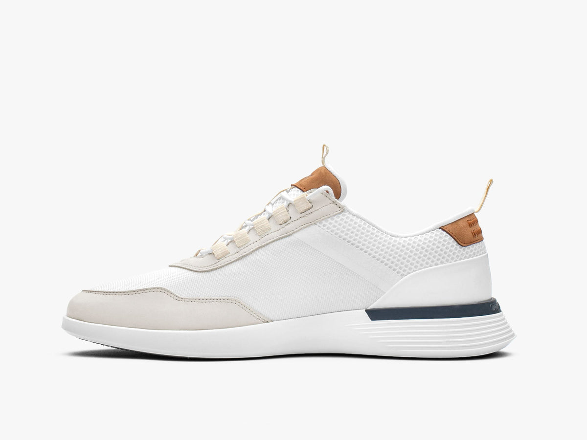 Crossover™ Victory Trainer - White / White