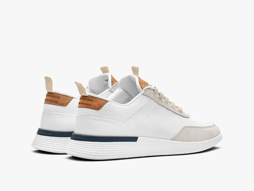 Crossover™ Victory Trainer - White / White