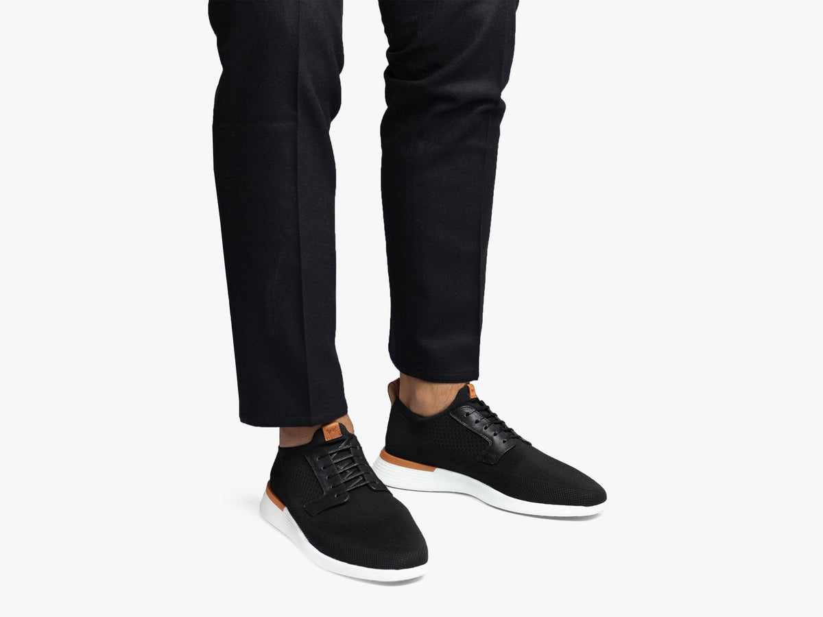SwiftKnit™ Derby - Navy / White