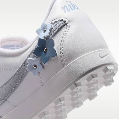 Nike Astrograbber "Florette" Women's Shoes