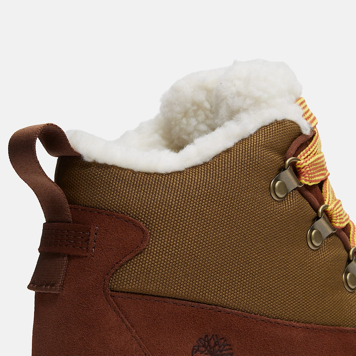 Womens White Ledge Waterproof Snow Boot TBL Brown SuedeGold ALT7