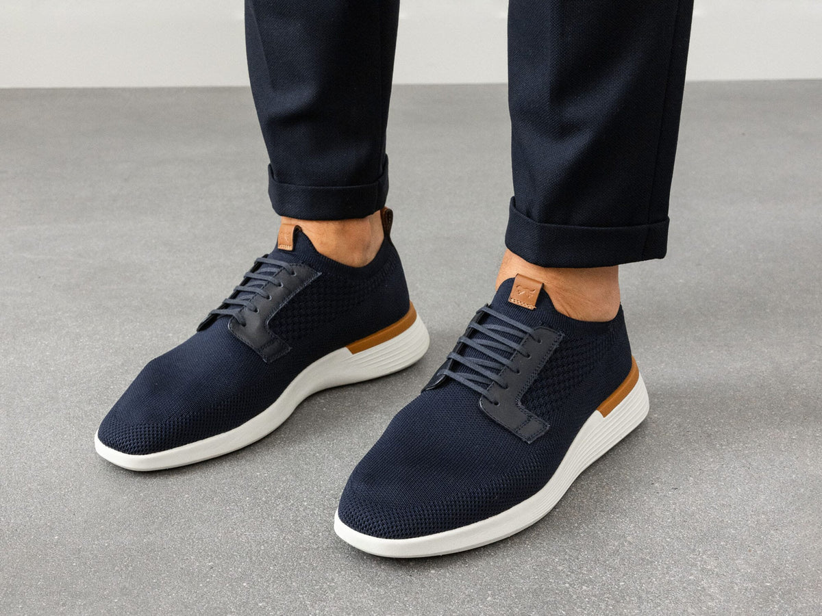 SwiftKnit™ Derby - Navy / White